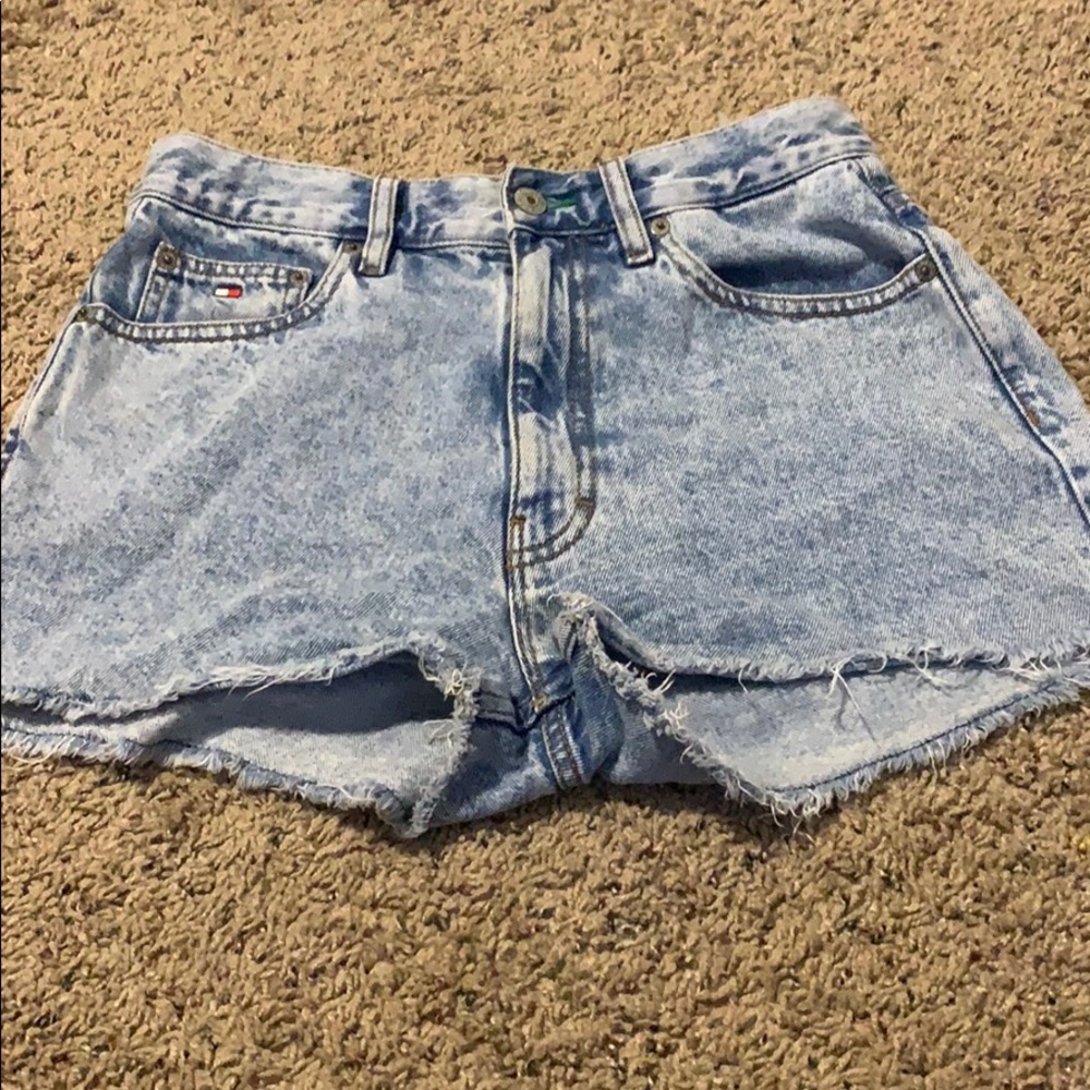 Urban Outfitters x Tommy Hilfiger jean shorts